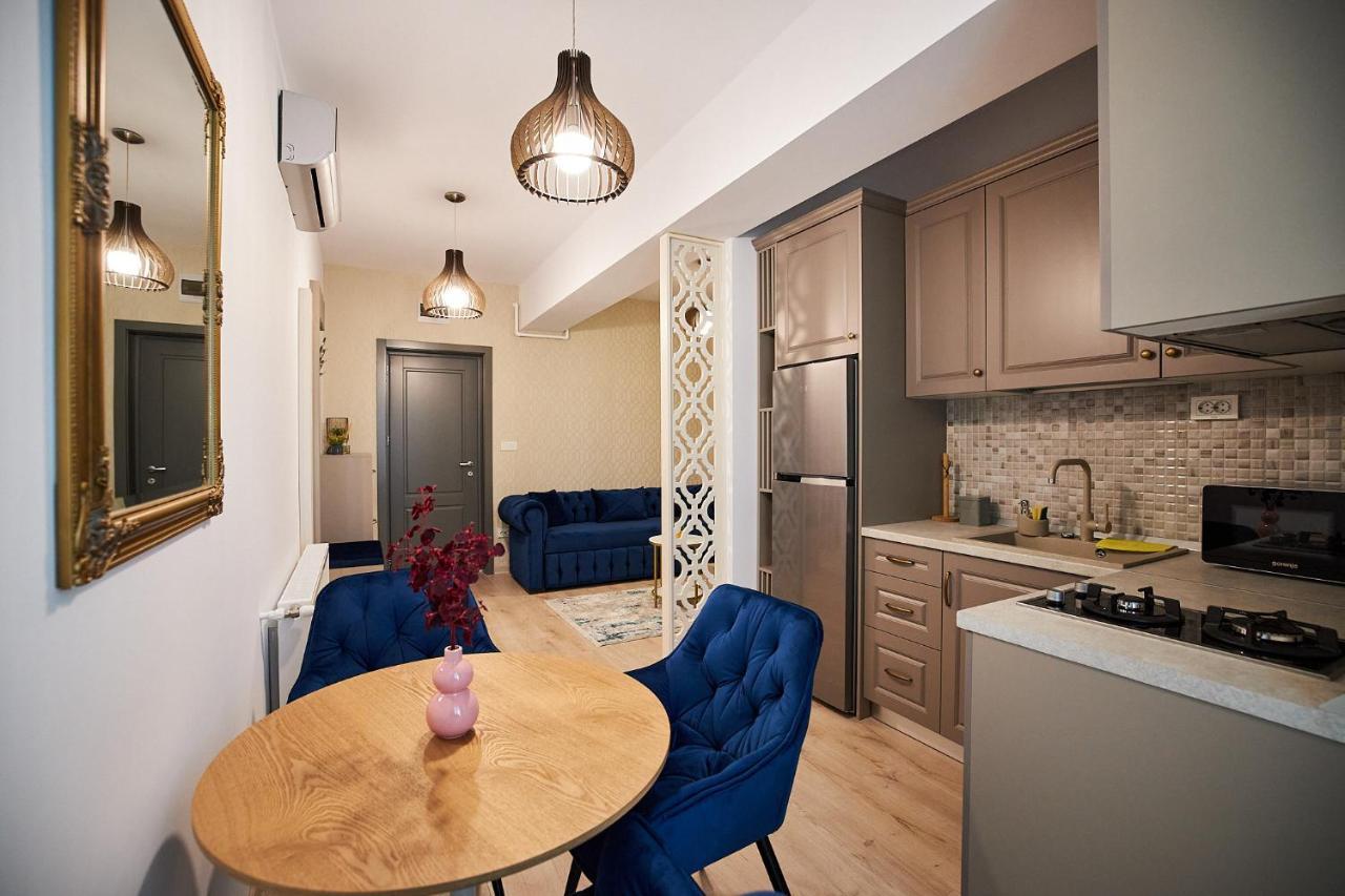 Uptown Apartments ヤシ エクステリア 写真