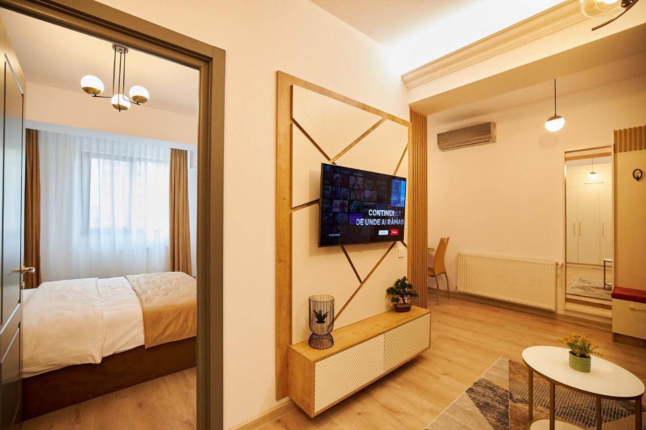 Uptown Apartments ヤシ エクステリア 写真