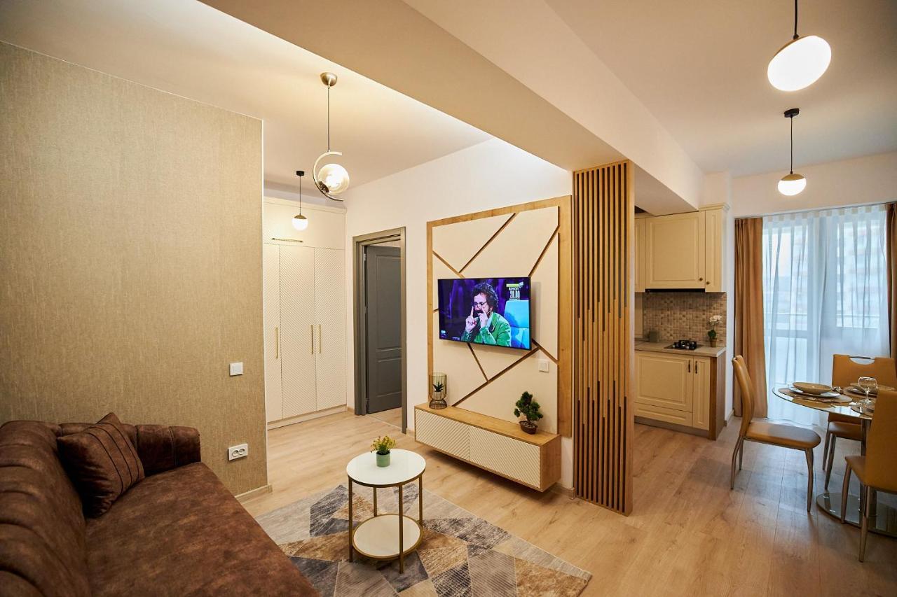 Uptown Apartments ヤシ エクステリア 写真